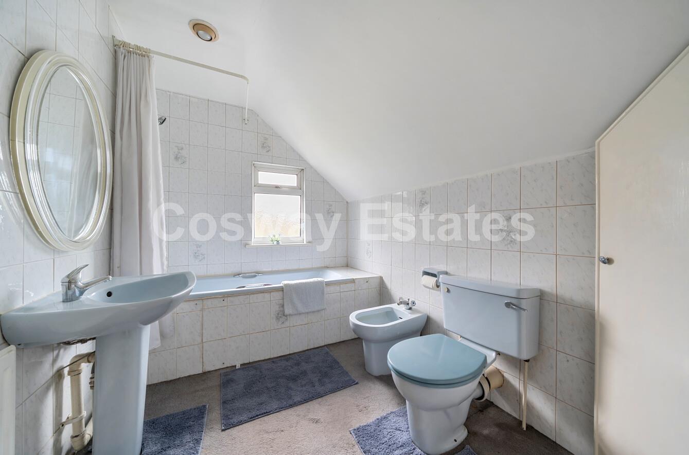 Edgware Way, Edgware, HA8, Edgware